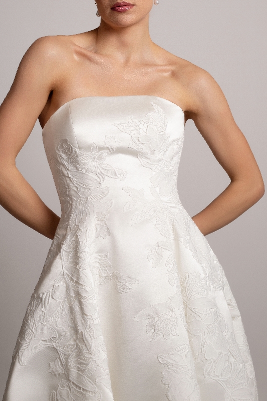 Gallery image 6: jane-aston-bridal-london