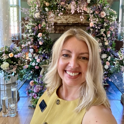 Celebrants in London & Surrey: Personal Ceremonies, Beautifully Created